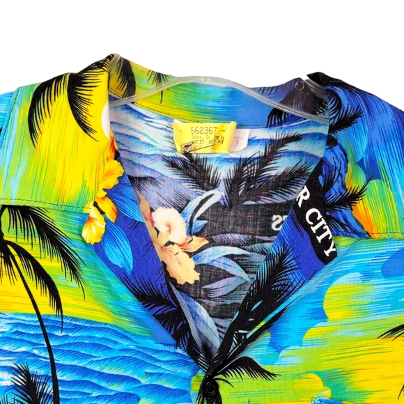 St. Kitts Sugar City Authentic Huwian Style Vacation Beach Casual Shirt Men's XL - Picture 3 of 10